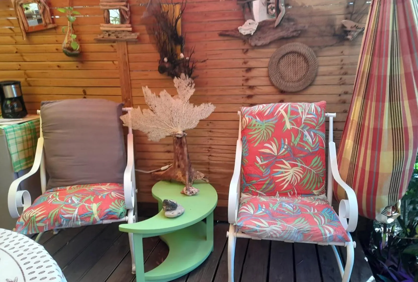 Ti Case La Terre-de-Bas Bed and breakfast